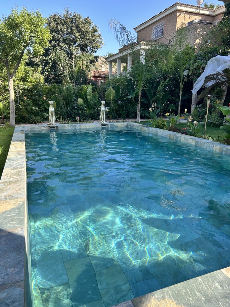 PISCINAS EN ALICANTE